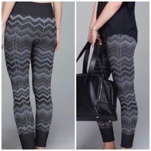 Lululemon ebb‎ to street leggings black gray chevron size 6